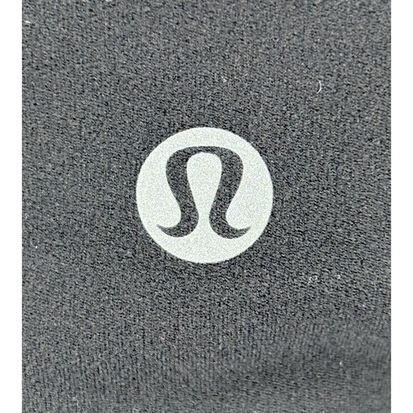 Lululemon Women's Align High Rise Shorts Size 4 Black 8" inseam - Picture 4 of 5